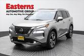 Photo of 2022 Champagne Silver Metallic Nissan Rogue