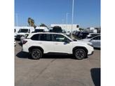 Thumbnail of 2025 Crystal White Pearl Subaru Forester