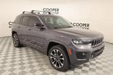 Photo of 2022 Metallic Jeep Grand Cherokee