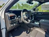 Thumbnail of 2025 Summit White GMC Yukon