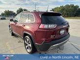 Thumbnail of 2019 Red Jeep Cherokee