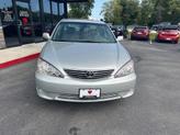 Thumbnail of 2005 Lunar Mist Metallic Toyota Camry