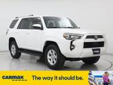Photo of 2021 White Toyota 4Runner