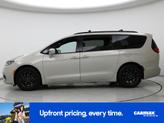 Thumbnail of 2021 White Chrysler Pacifica