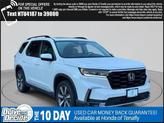 Photo of 2025 White Honda Pilot