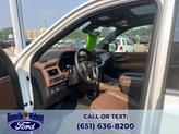 Thumbnail of 2023 Iridescent Pearl Tricoat Chevrolet Suburban