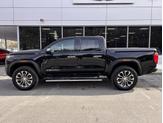 Thumbnail of 2024 Onyx Black GMC Canyon
