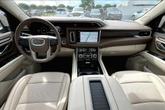 Thumbnail of 2022 Beige Pearl Metallic GMC Yukon
