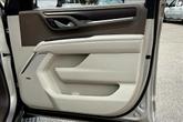 Thumbnail of 2022 Beige Pearl Metallic GMC Yukon