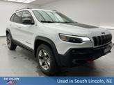 Thumbnail of 2019 Bright White Clearcoat Jeep Cherokee