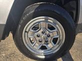 Thumbnail of 2015 Billet Silver Metallic Clear Coat Jeep Patriot