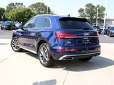 Thumbnail of 2022 Navarra Blue Metallic Audi Q5