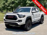 Thumbnail of 2019 Super White Toyota Tacoma