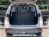 Thumbnail of 2015 Blizzard Pearl Toyota Highlander