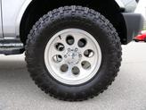 Thumbnail of 2024 Iconic Silver Metallic Ford Bronco
