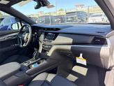 Thumbnail of 2025 Crystal White Tricoat Cadillac XT6
