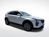 Thumbnail of 2025 Crystal White Tricoat Cadillac XT4