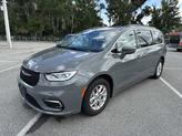 Thumbnail of 2022 Ceramic Gray Clearcoat Chrysler Pacifica