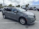 Photo of 2022 Ceramic Gray Clearcoat Chrysler Pacifica
