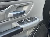 Thumbnail of 2022 Diamond Black Crystal Pearlcoat RAM 1500