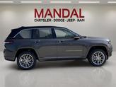 Thumbnail of 2025 Metallic Jeep Grand Cherokee