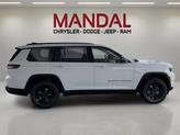 Thumbnail of 2025 Bright White Clearcoat Jeep Grand Cherokee L