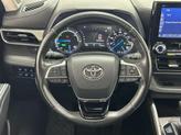 Thumbnail of 2020 Celestial Silver Metallic Toyota Highlander Hybrid