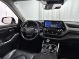 Thumbnail of 2020 Celestial Silver Metallic Toyota Highlander Hybrid