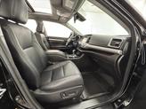 Thumbnail of 2017 Midnight Black Metallic Toyota Highlander
