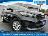 Photo of 2020 Ebony Black Kia Sorento