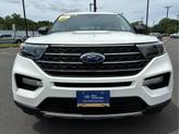 Thumbnail of 2022 Star White Ford Explorer