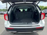 Thumbnail of 2022 Star White Ford Explorer