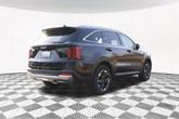 Thumbnail of 2025 Black Kia Sorento