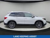 Thumbnail of 2022 Platinum White Pearl Honda Passport