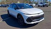 Thumbnail of 2025 Iridescent Pearl Tricoat Chevrolet Equinox EV