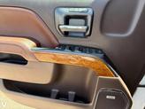 Thumbnail of 2018 Iridescent Pearl Tricoat Chevrolet Silverado 1500