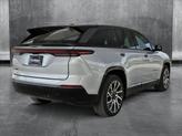 Thumbnail of 2025 Silver Zynith Clearcoat Jeep Wagoneer S