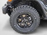 Thumbnail of 2025 Black Clearcoat Jeep Gladiator