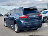 Thumbnail of 2017 Blue Toyota Sienna
