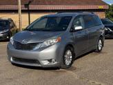Thumbnail of 2017 Silver Sky Metallic Toyota Sienna