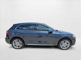 Thumbnail of 2018 Moonlight Blue Metallic Audi Q5