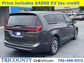 Thumbnail of 2023 Granite Crystal Clearcoat Metallic Chrysler Pacifica Hybrid