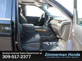 Thumbnail of 2017 Onyx Black GMC Yukon XL