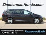Photo of 2017 Dark Cordovan Pearlcoat Chrysler Pacifica