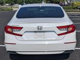 Thumbnail of 2018 Platinum White Pea Honda Accord