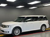 Photo of 2014 White Ford Flex