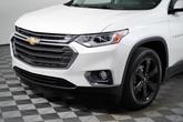 Thumbnail of 2018 Iridescent Pearl Tricoat Chevrolet Traverse