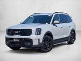 Photo of 2024 Wolf Gray Kia Telluride