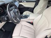 Thumbnail of 2021 Carbon Black Metallic BMW X7