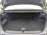Thumbnail of 2019 Dark Graphite Metallic BMW 530e